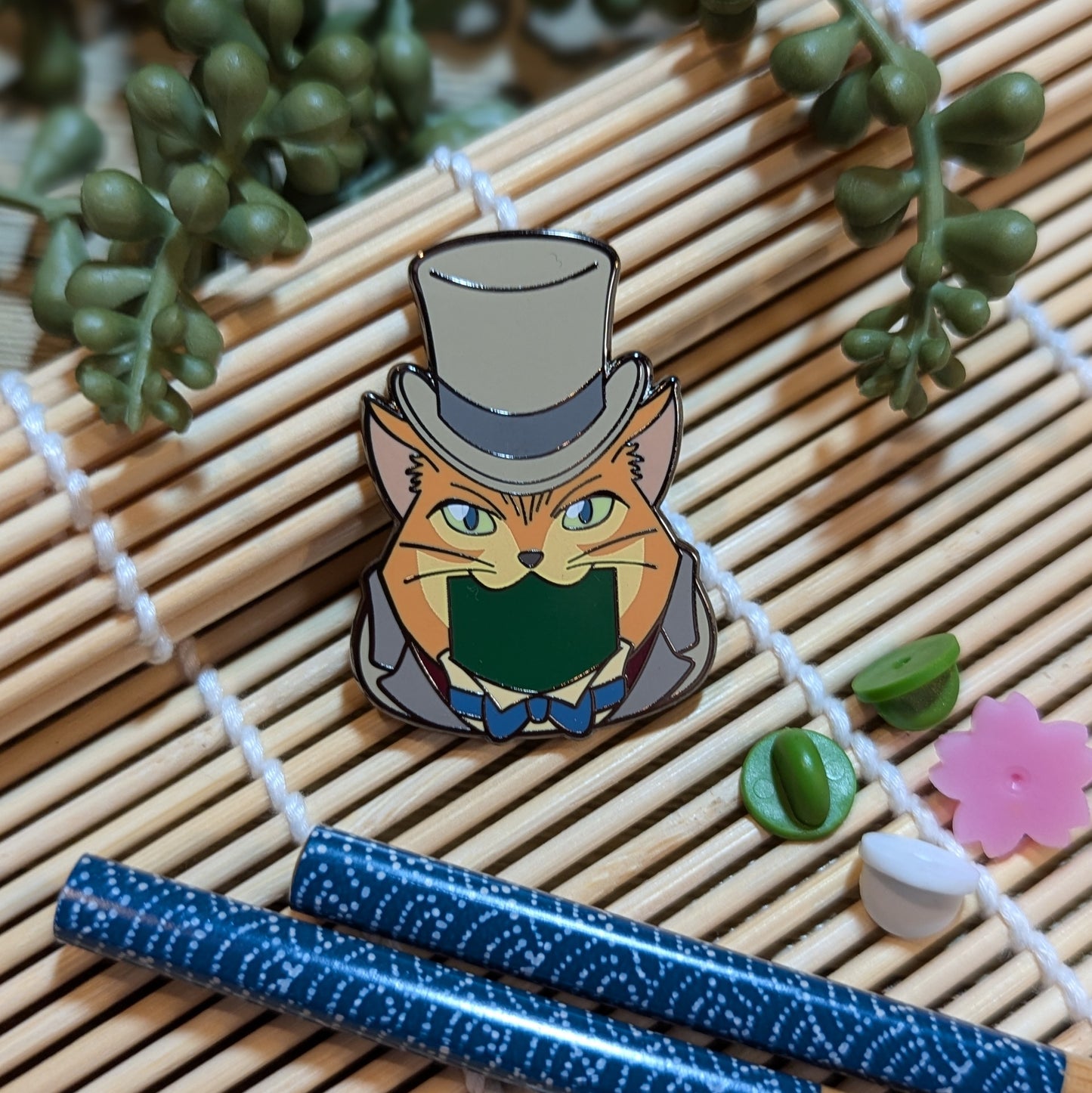 STUDIO - Dapper Cat Onigiri - LIMITED EDITION